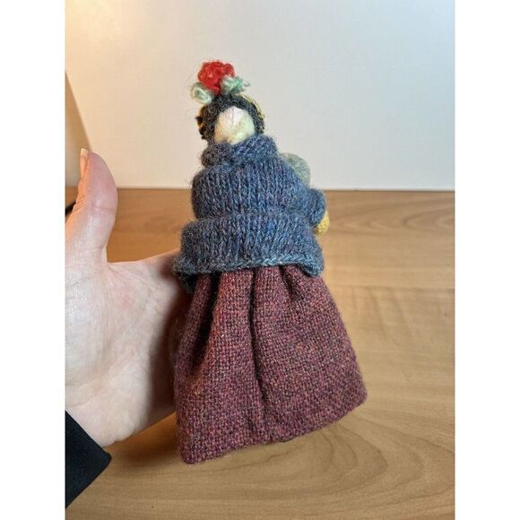 Vintage Cloth Handmade Female Doll 6” - Picture 5 of 7